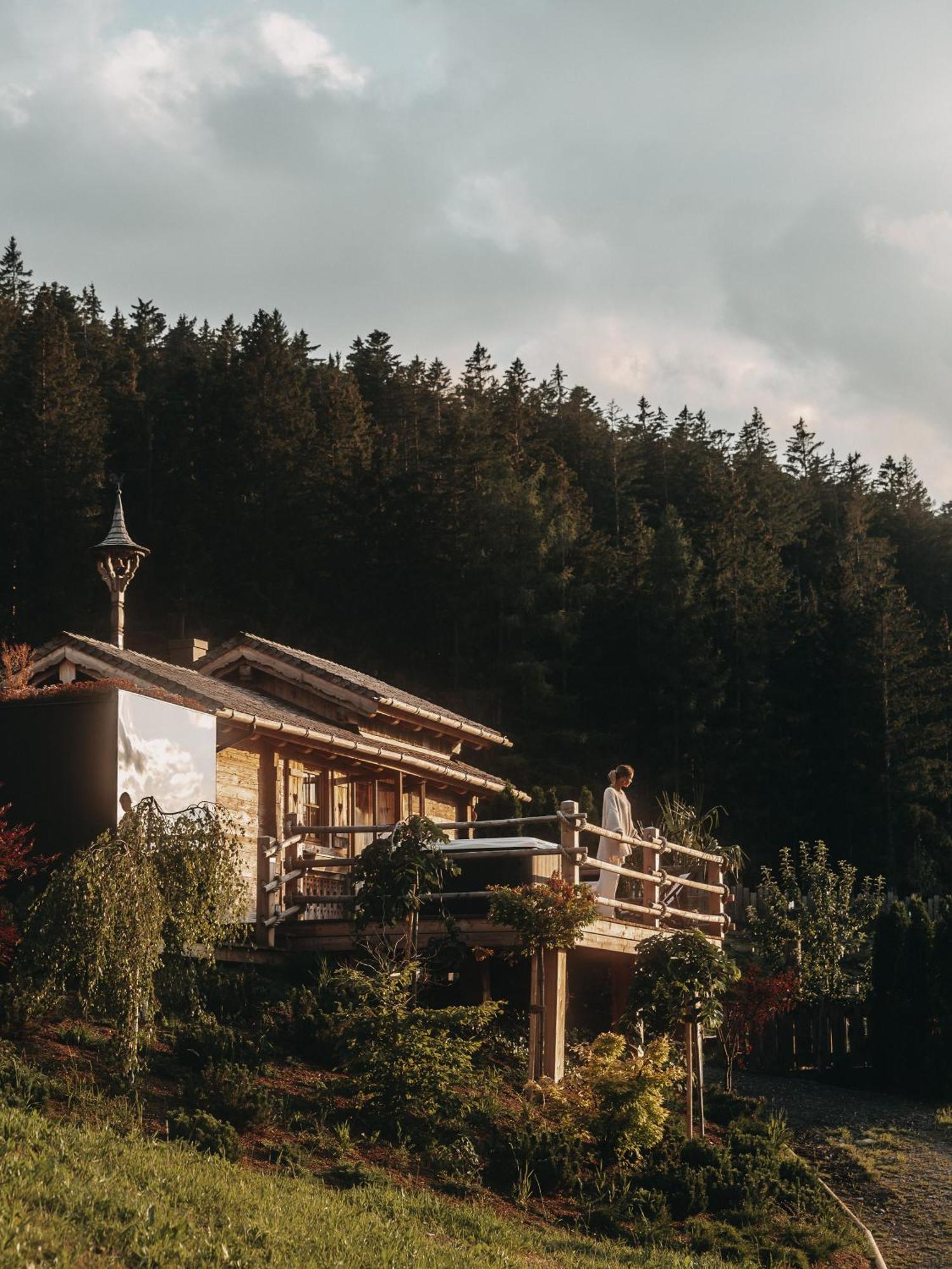 Jufenalm Boho Hotel & Restaurant Мария Алм ам Щайнернен Мер Екстериор снимка