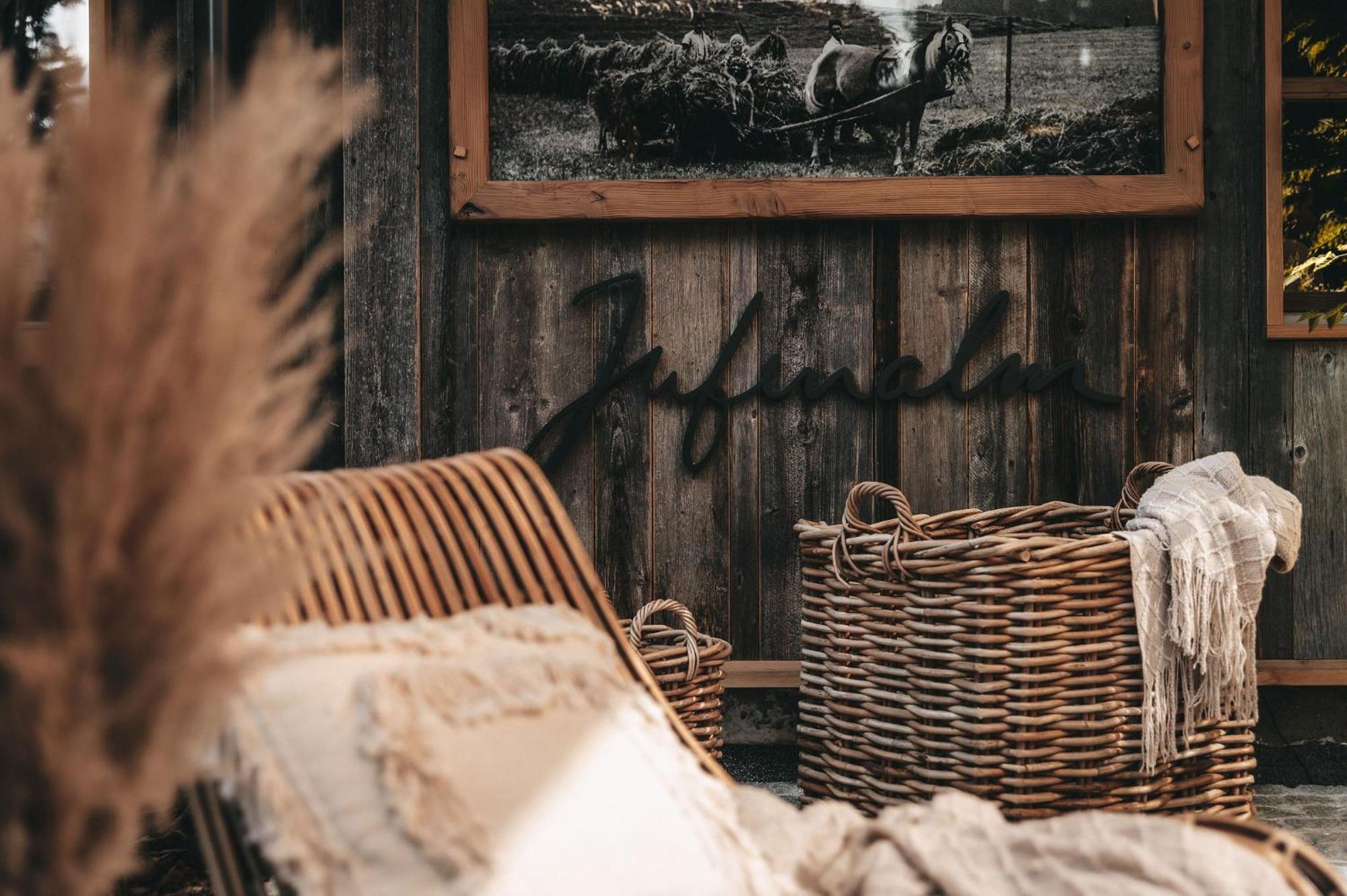 Jufenalm Boho Hotel & Restaurant Мария Алм ам Щайнернен Мер Екстериор снимка